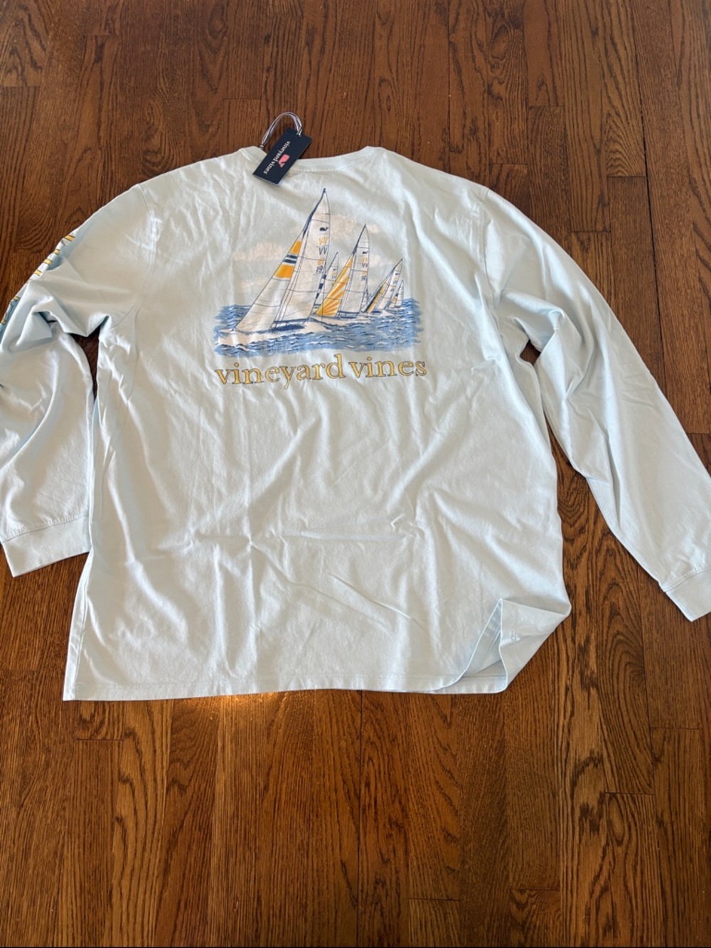 Vineyard Vines Light Blue Long-Sleeve Crewneck with Sailboat Logo, NWT - Picture 3 of 6
